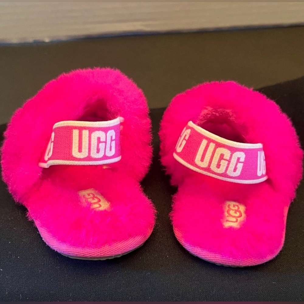 UGG Fluff Yeah Toddler Slippers Size 6 Pink - Picture 4 of 6